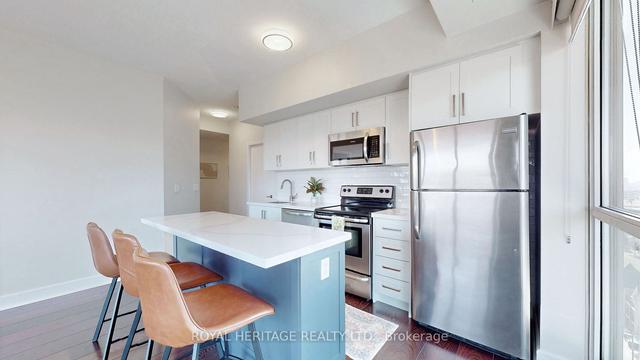 1001 - 35 Brian Peck Cres, Condo with 2 bedrooms, 2 bathrooms and 2 parking in Toronto ON | Image 39
