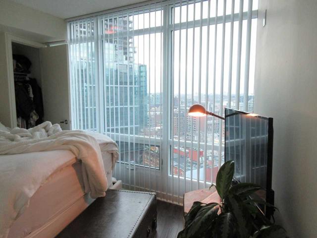 2611 - 373 Front St W, Condo with 1 bedrooms, 1 bathrooms and 1 parking in Toronto ON | Image 4