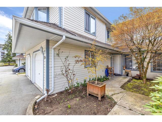 124 - 9978 151 Street, House attached with 3 bedrooms, 3 bathrooms and 2 parking in Surrey BC | Image 2