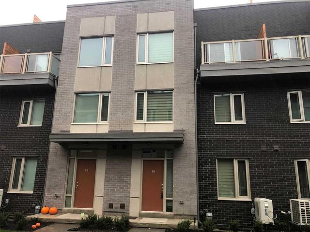 Th41 - 26 Applewood Lane, Townhouse with 3 bedrooms, 3 bathrooms and 1 parking in Toronto ON | Image 1
