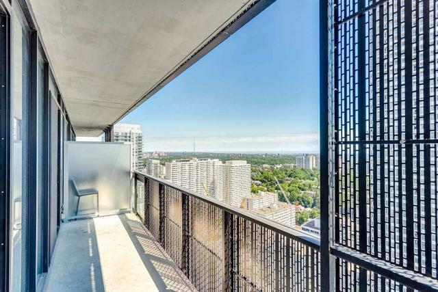 2701 - 8 Eglinton Ave E, Condo with 1 bedrooms, 2 bathrooms and 1 parking in Toronto ON | Image 6