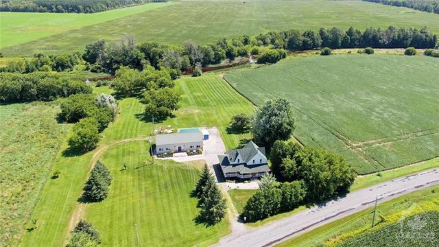 10368 Nation River Road, House detached with 3 bedrooms, 2 bathrooms and 10 parking in North Dundas ON | Image 24