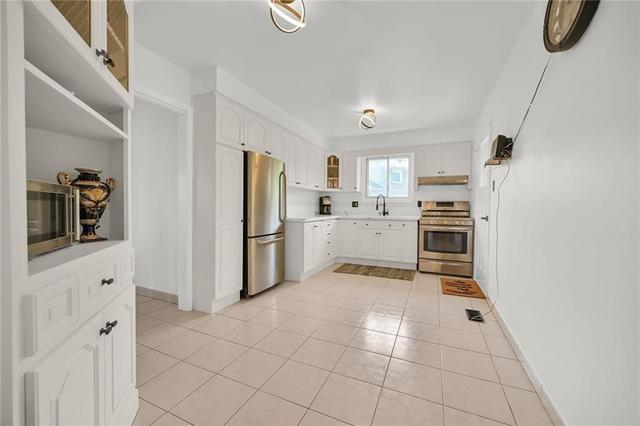 44 Tara Court, House detached with 4 bedrooms, 2 bathrooms and 4 parking in Hamilton ON | Image 14