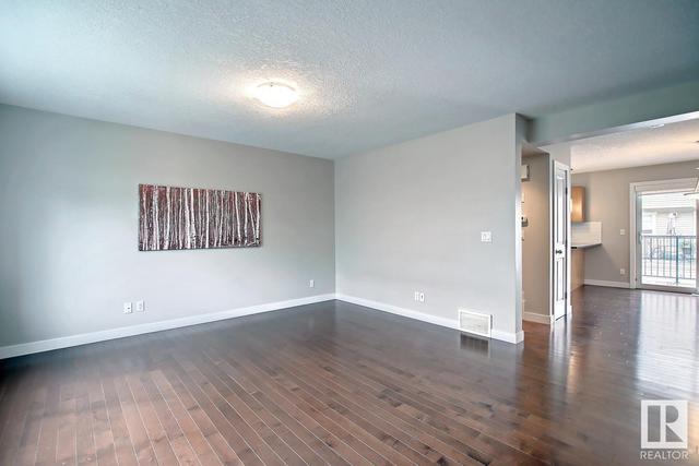 38 - 675 Albany Wy Nw, House attached with 3 bedrooms, 2 bathrooms and 2 parking in Edmonton AB | Image 8