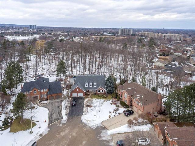 1664 Roundleaf Crt, House detached with 4 bedrooms, 5 bathrooms and 4 parking in Burlington ON | Image 16