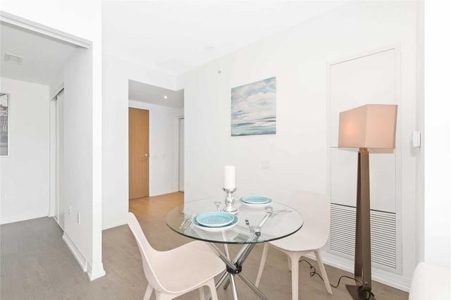 2908 - 251 Jarvis St, Condo with 2 bedrooms, 1 bathrooms and 1 parking in Toronto ON | Image 6