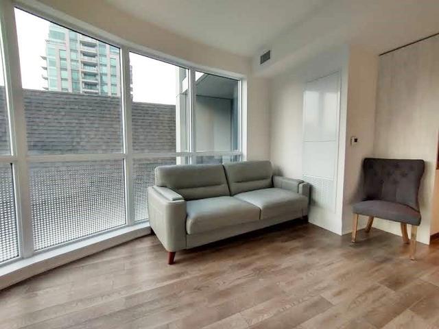 404 - 88 Cumberland St, Condo with 2 bedrooms, 2 bathrooms and 1 parking in Toronto ON | Image 23