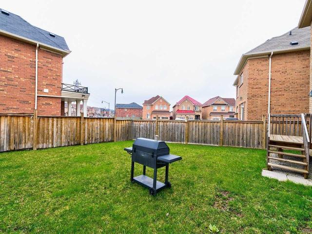 5 Teal Crest Circ, House detached with 4 bedrooms, 3 bathrooms and 4 parking in Brampton ON | Image 19