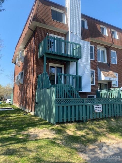 102 - 299 Thomas Street, House attached with 2 bedrooms, 2 bathrooms and 1 parking in Carleton Place ON | Image 1