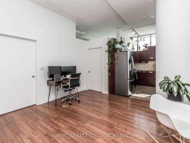 909 - 2 Fieldway Rd, Condo with 2 bedrooms, 2 bathrooms and 1 parking in Toronto ON | Image 27