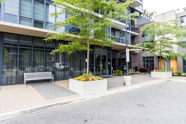 811 - 9 Valhalla Inn Rd, Condo with 2 bedrooms, 1 bathrooms and 1 parking in Toronto ON | Image 34