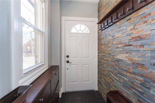 24 Manitoba St, House detached with 3 bedrooms, 2 bathrooms and 1 parking in Toronto ON | Image 2