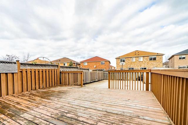 21 Whiteface Cres, House semidetached with 3 bedrooms, 4 bathrooms and 3 parking in Brampton ON | Image 29