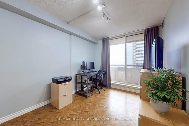 710 - 5 Lisa St, Condo with 3 bedrooms, 2 bathrooms and 1 parking in Brampton ON | Image 17