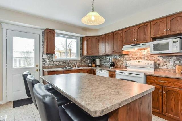 277 Ridge Rd, House detached with 3 bedrooms, 3 bathrooms and 3 parking in Guelph/Eramosa ON | Image 7