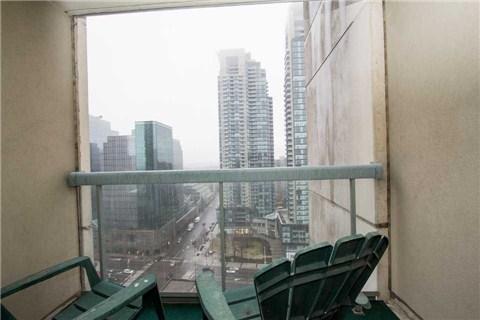 2507 - 28 Empress Ave, Condo with 2 bedrooms, 2 bathrooms and 1 parking in Toronto ON | Image 13