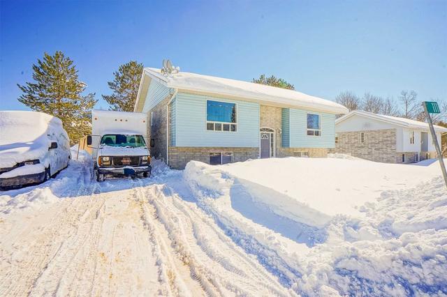 111 William St, House detached with 5 bedrooms, 2 bathrooms and 5 parking in Madawaska Valley ON | Image 27