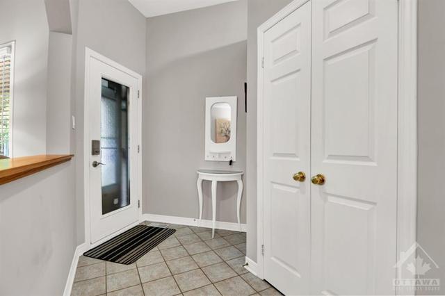 4452 Bittersweet Place, Home with 3 bedrooms, 3 bathrooms and 4 parking in Ottawa ON | Image 3