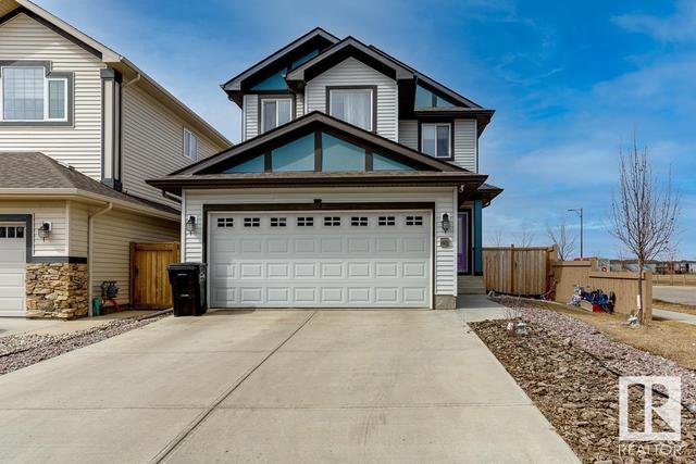 17432 120 St Nw, House detached with 3 bedrooms, 2 bathrooms and null parking in Edmonton AB | Card Image