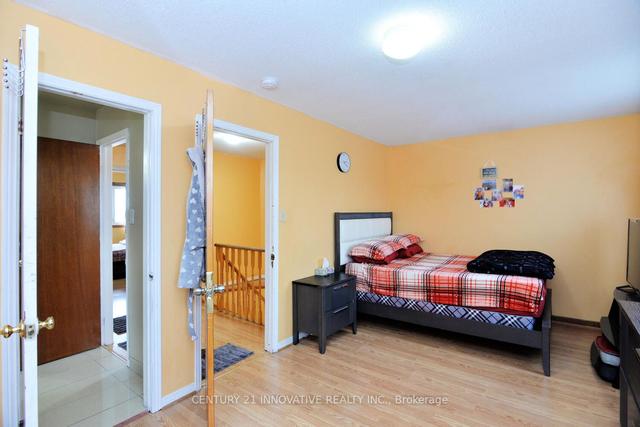 54 Fallen Oak Crt, House detached with 3 bedrooms, 3 bathrooms and 5 parking in Brampton ON | Image 10