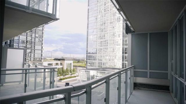 407 - 2908 Highway 7 Rd, Condo with 2 bedrooms, 2 bathrooms and 1 parking in Vaughan ON | Image 14
