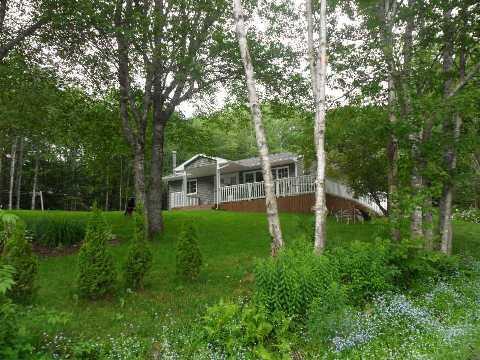 20 Coles Cres, House detached with 1 bedrooms, 1 bathrooms and 5 parking in East Hants NS | Image 1