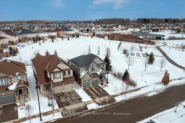 524 St Moritz Ave, House detached with 3 bedrooms, 3 bathrooms and 2 parking in Waterloo ON | Image 35