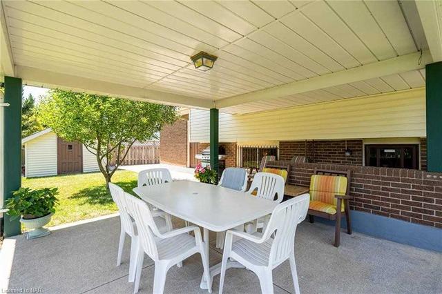 36 Bendingroad Cres, House detached with 3 bedrooms, 2 bathrooms and 9 parking in St. Catharines ON | Image 29