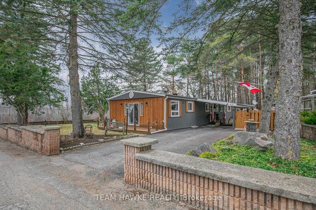 525 Midland Point Rd, Home with 2 bedrooms, 2 bathrooms and 5 parking in Midland ON | Image 12