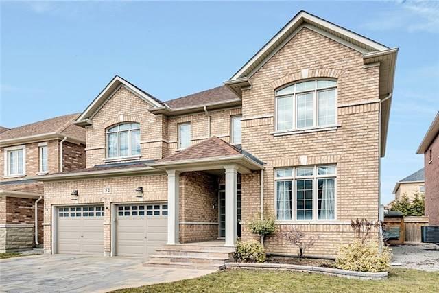 32 Thornhill Ravines Cres, House detached with 4 bedrooms, 5 bathrooms and 4 parking in Vaughan ON | Image 1