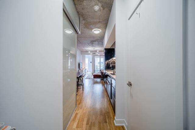 713 - 20 Gladstone Ave, Condo with 2 bedrooms, 2 bathrooms and 1 parking in Toronto ON | Image 29