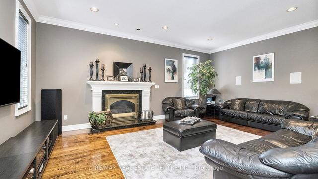 360 Conservation Dr, House detached with 5 bedrooms, 4 bathrooms and 10 parking in Brampton ON | Image 11