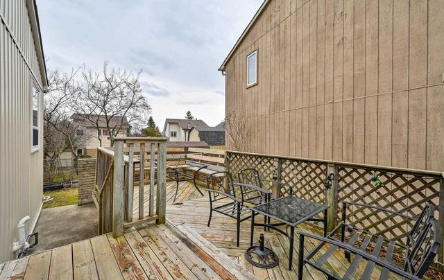 15 Medley Lane, Condo with 2 bedrooms, 2 bathrooms and 2 parking in Ajax ON | Image 18