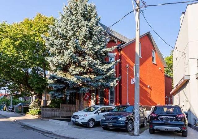 287 Lisgar St, House semidetached with 5 bedrooms, 4 bathrooms and 3 parking in Toronto ON | Image 12