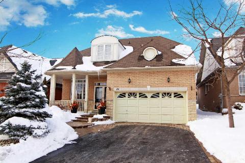 86 Mackey Dr, House detached with 3 bedrooms, 3 bathrooms and 2 parking in Whitby ON | Image 1