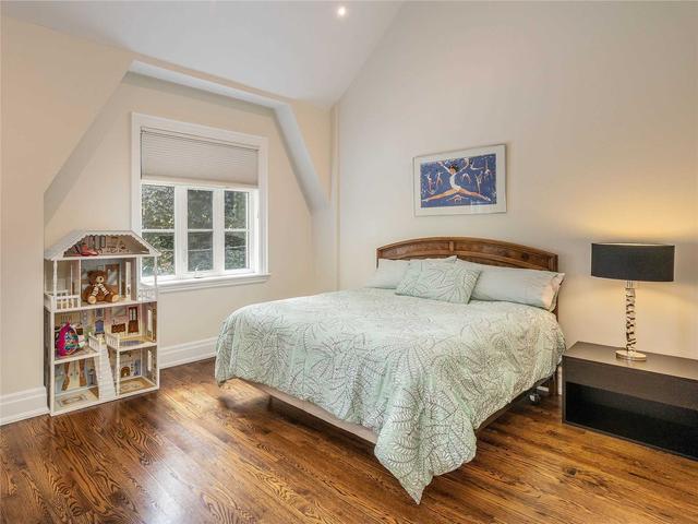 364 Roehampton Ave, House detached with 3 bedrooms, 4 bathrooms and 1 parking in Toronto ON | Image 11