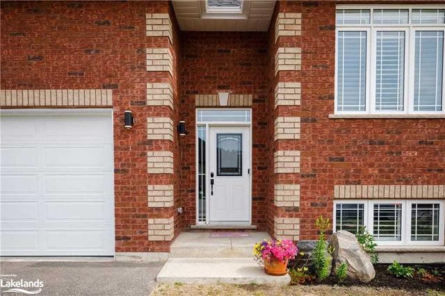 3 Natures Tr, House detached with 2 bedrooms, 3 bathrooms and 6 parking in Wasaga Beach ON | Image 23