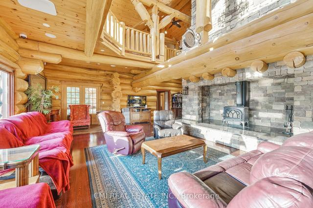 240 Kanichee Mine Rd, House detached with 9 bedrooms, 6 bathrooms and 6 parking in Temagami ON | Image 23