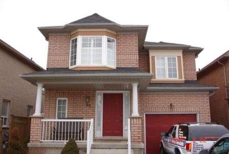 41 Redfinch Way, House detached with 3 bedrooms, 3 bathrooms and 2 parking in Brampton ON | Image 2