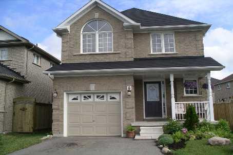 8 Treen Cres, House detached with 3 bedrooms, 3 bathrooms and 2 parking in Whitby ON | Image 1