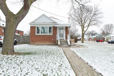 35 Princemere Cres, Toronto, ON, M1R3X1 | Card Image