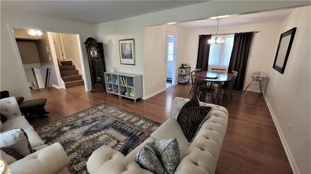 Living-room with engineered hardwood flooring | Image 2