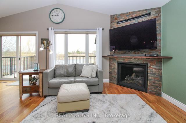 1437 Ireland Dr, House detached with 1 bedrooms, 3 bathrooms and 4 parking in Peterborough ON | Image 11