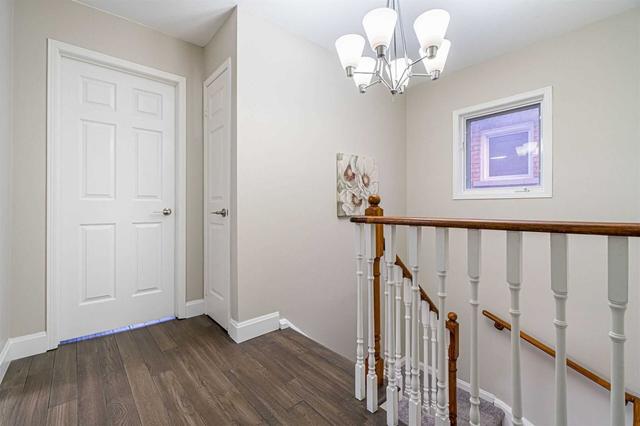 31 Faithknight Crt, House detached with 3 bedrooms, 3 bathrooms and 4 parking in Brampton ON | Image 20