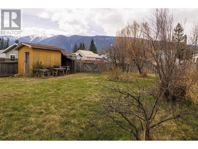 823 3rd Avenue, House detached with 4 bedrooms, 3 bathrooms and null parking in McBride BC | Image 25