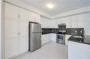 3113 Blackfriar, House attached with 3 bedrooms, 3 bathrooms and 2 parking in Oakville ON | Image 9