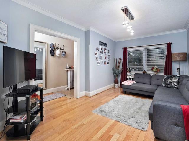 58 Ashbury Ave, House semidetached with 4 bedrooms, 3 bathrooms and 1 parking in Toronto ON | Image 27