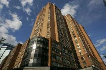 1711 - 633 Bay St, Condo with 1 bedrooms, 2 bathrooms and null parking in Toronto ON | Image 1