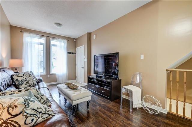 87 - 387 Beechgrove Dr, Townhouse with 3 bedrooms, 3 bathrooms and 1 parking in Toronto ON | Image 4