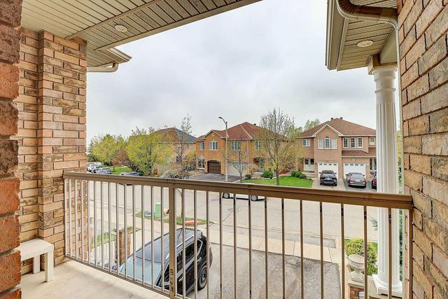 171 Freemont St, House semidetached with 3 bedrooms, 4 bathrooms and 3 parking in Vaughan ON | Image 7
